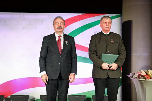 D�j�tad� �nneps�g